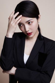 进击女儿国